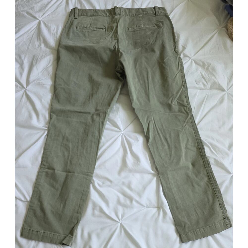 Stretch Cotton Twill Girlfriend Chino Pants - Olive - Picture 10 of 12